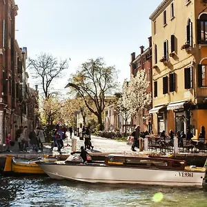 https://bb-ai-tre-ponti.hotelinveneto.com